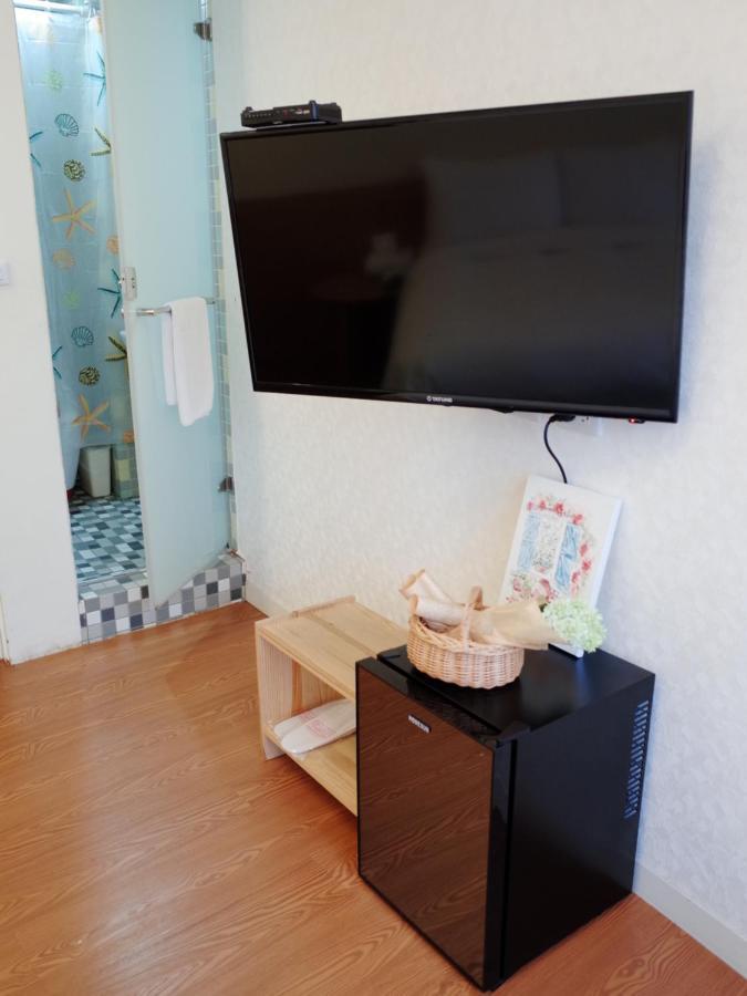 Ferienwohnung Rainbow Island Tainan Exterior foto