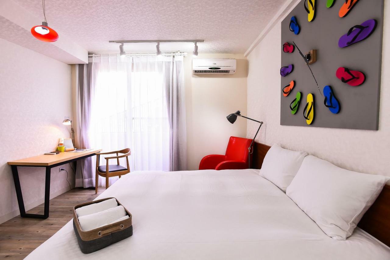 Ferienwohnung Rainbow Island Tainan Exterior foto